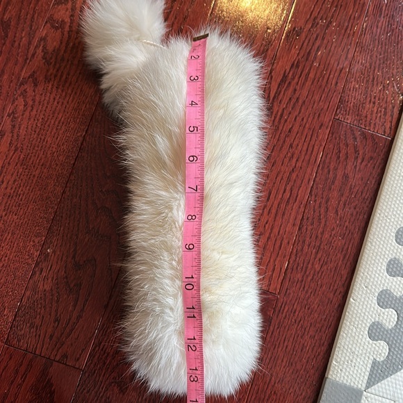 Luxurious Fox Fur Headband - Picture 8 of 8